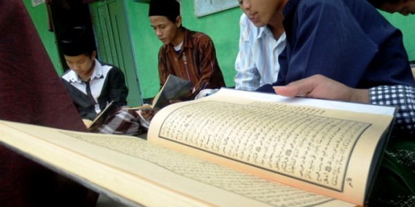 Jaringan Yaman-Indonesia (3): Khidmah Ulama Nusantara untuk Kitab Safinatun Najah